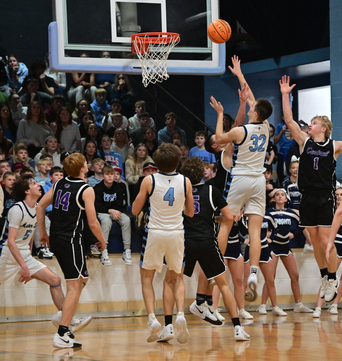 Mater Dei vs Breese Central